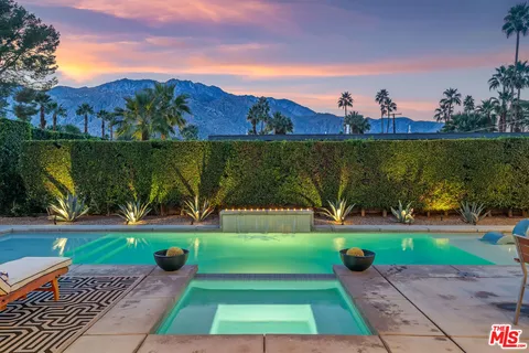 $2,495,000 | 2070 East Park Drive, Palm Springs, CA 92262
