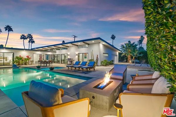 $2,495,000 | 2070 East Park Drive, Palm Springs, CA 92262