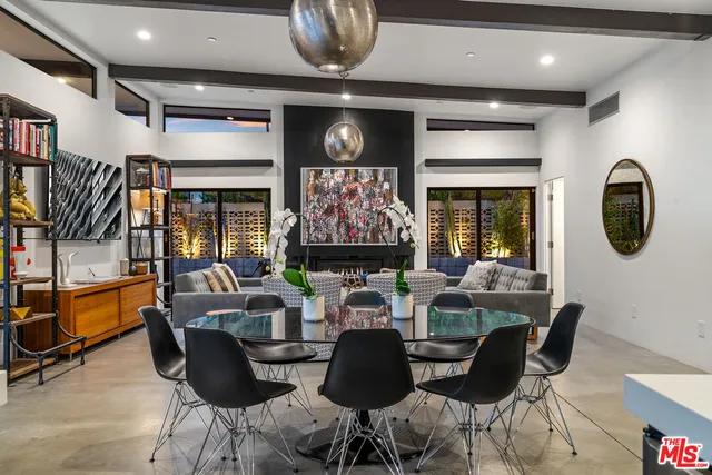 $2,495,000 | 2070 East Park Drive, Palm Springs, CA 92262