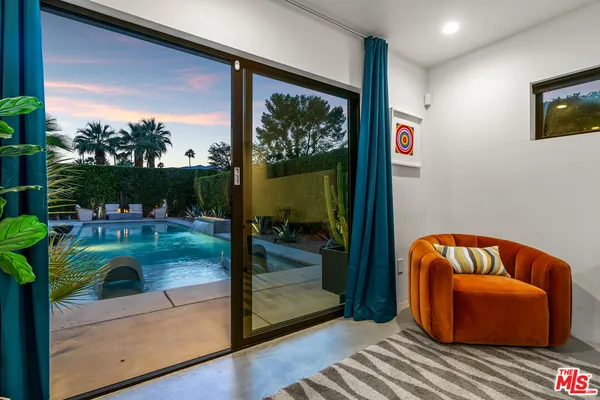 $2,495,000 | 2070 East Park Drive, Palm Springs, CA 92262