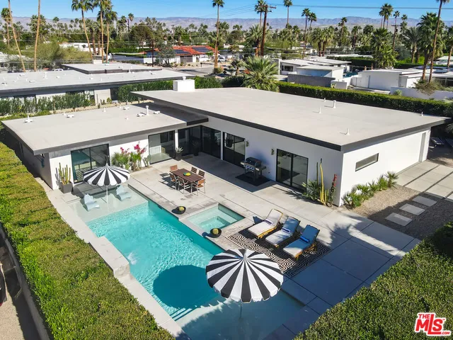 $2,495,000 | 2070 East Park Drive, Palm Springs, CA 92262