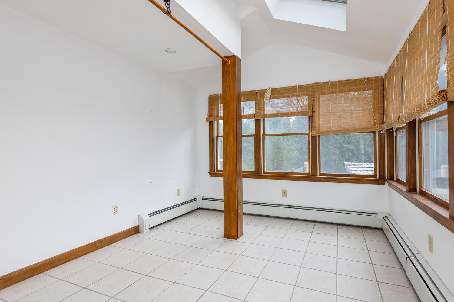 3 Candlewick Lane Cumberland, ME 04021 - Photo 14 of 39 3 Candlewick Ln Cumberland ME-large-015-