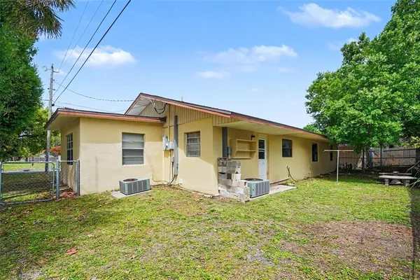 $300,000 | 909 Kanawha Street, Melbourne, FL 32901