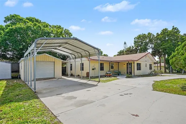 $300,000 | 909 Kanawha Street, Melbourne, FL 32901