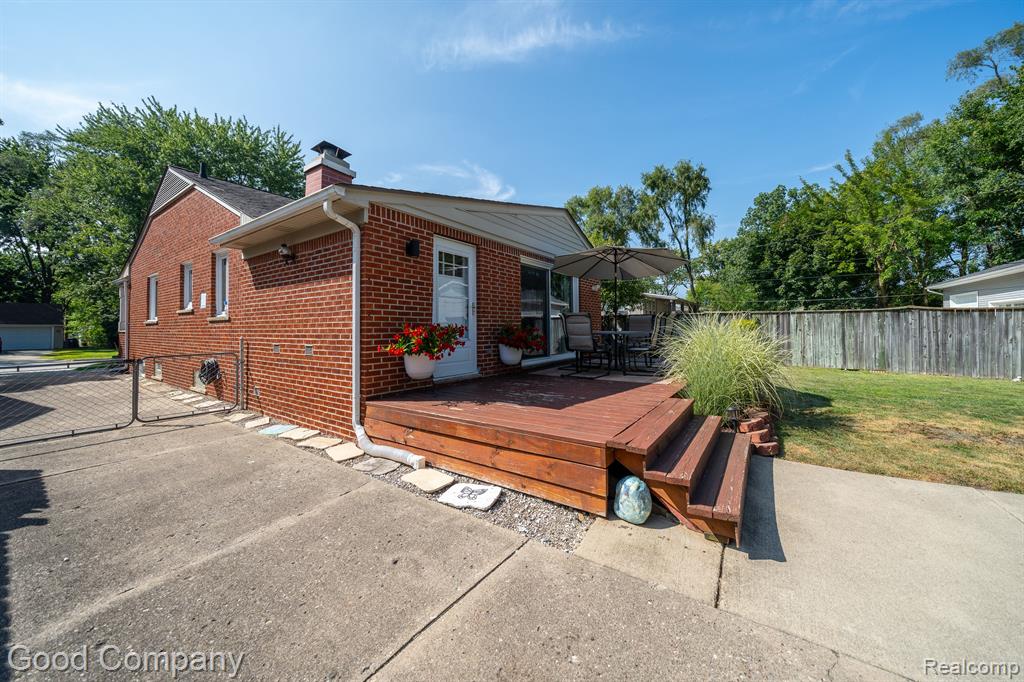 3404 Durham Road Royal Oak, MI 48073 - Photo 35 of 39 Gallery Image 35