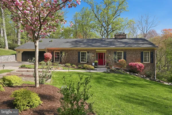 $1,399,900 | 7504 Blaise Trail, McLean, VA 22102