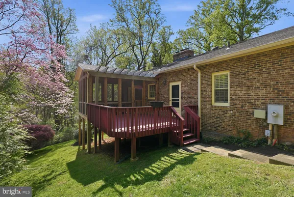 $1,399,900 | 7504 Blaise Trail, McLean, VA 22102