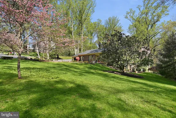 $1,399,900 | 7504 Blaise Trail, McLean, VA 22102