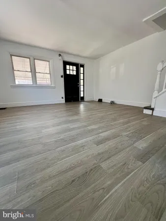 $1,400 | 812 MacDonald Street, Chester, PA 19013