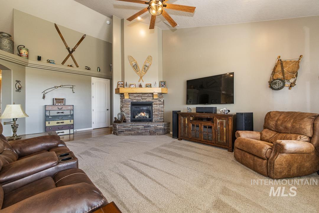 7063 Top Rim Way Star, ID 83669 - Photo 12 of 50