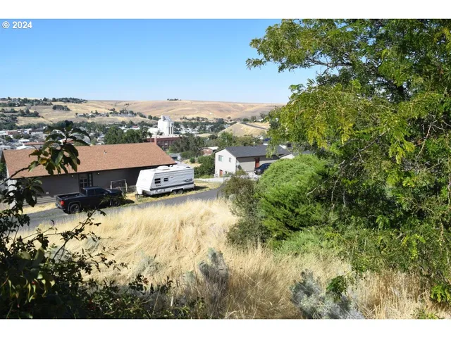 $19,500 | 27 Southeast Kirk Place, Pendleton, OR 97801