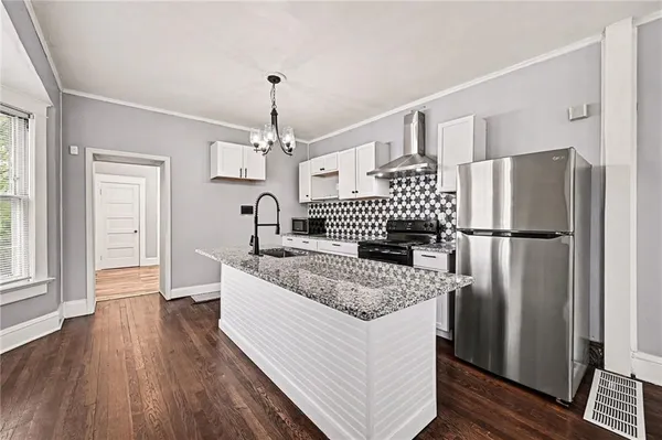 $350,000 | 4136 Holly Street, Kansas City, MO 64111