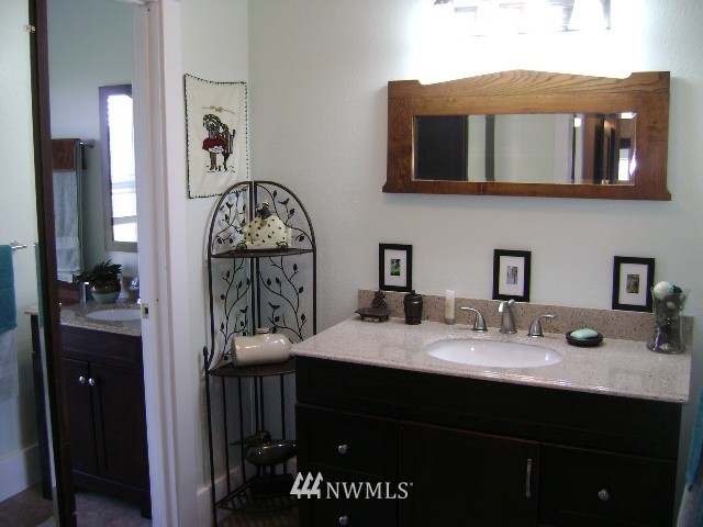 3052 Brooklyn Road Cosmopolis, WA 98537 - Photo 16 of 25 Gallery Image 16