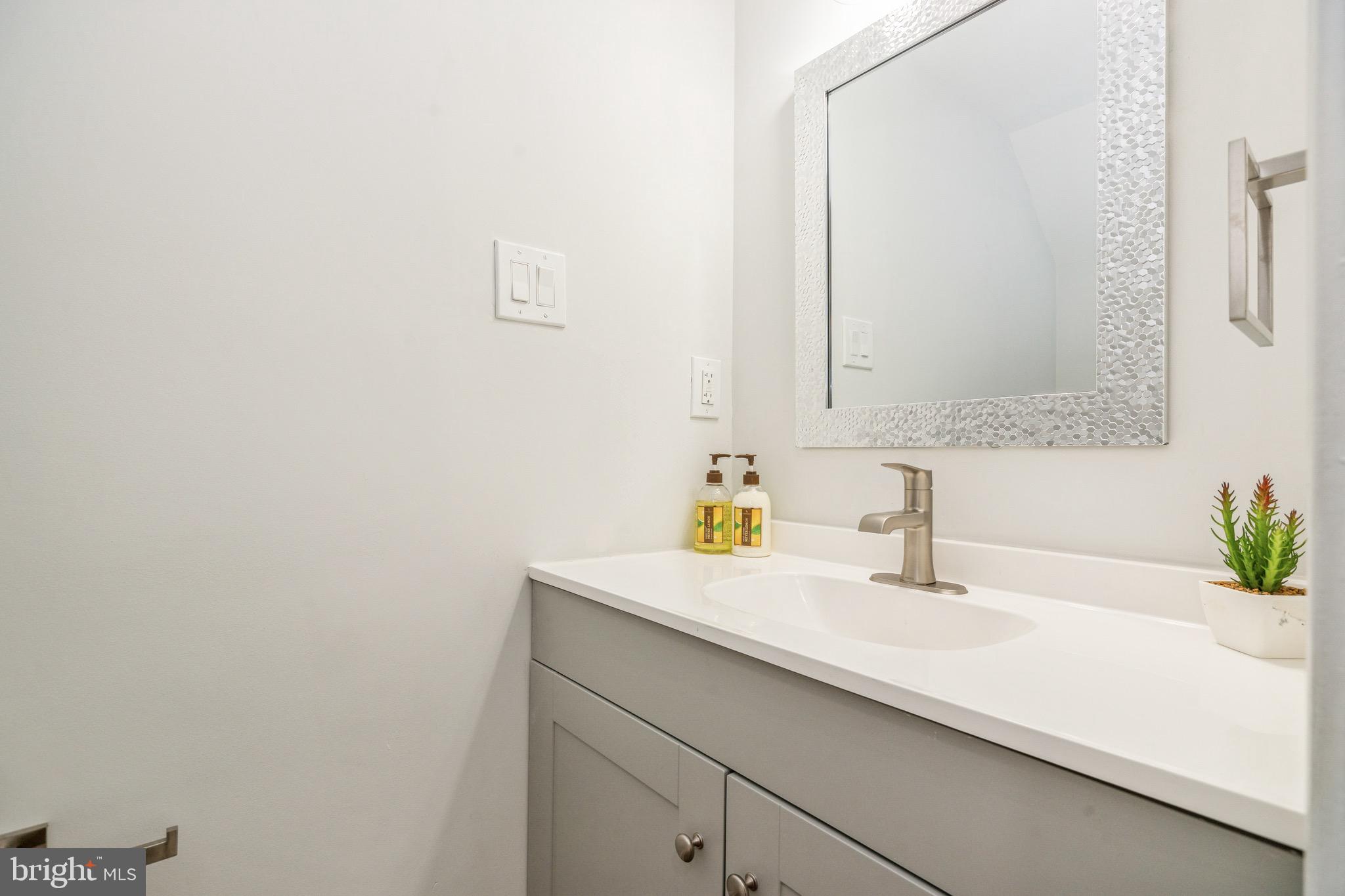 24 Rushwick Road Mount Laurel, NJ 08054 - Photo 13 of 25 Half Bath Downstairs