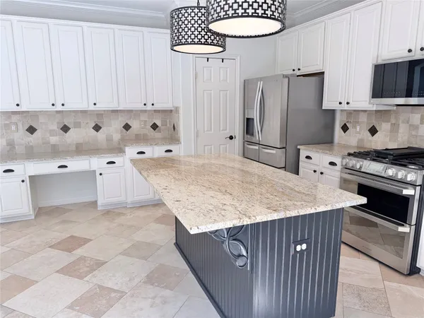 $3,995 | 4907 Falls Canyon Court, Katy, TX 77494