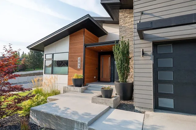 $1,165,000 | 803 West Willapa Avenue, Spokane, WA 99224