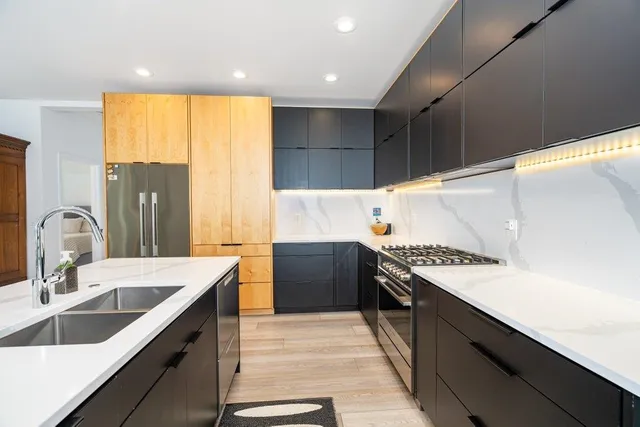 $1,165,000 | 803 West Willapa Avenue, Spokane, WA 99224