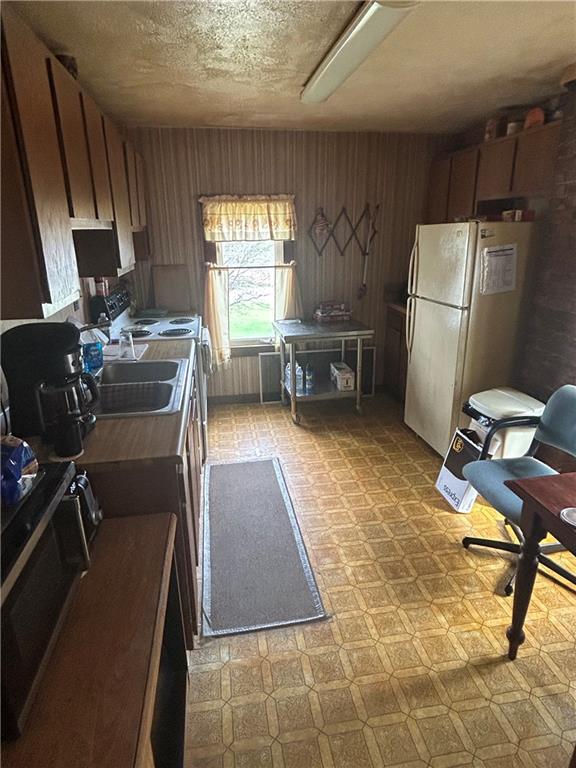 248 North Maple Street Mercer, PA 16137 - Photo 19 of 26