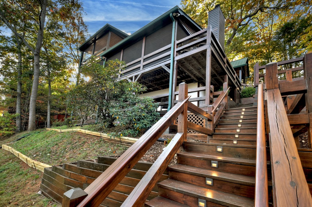 392 Eagles Nest Mountain Road Blue Ridge, GA 30513 - Photo 43 of 51 a view of an outdoor space