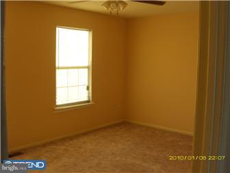 1043 Rafter Road Norristown, PA 19403 - Photo 6 of 10 Bedroom - Main