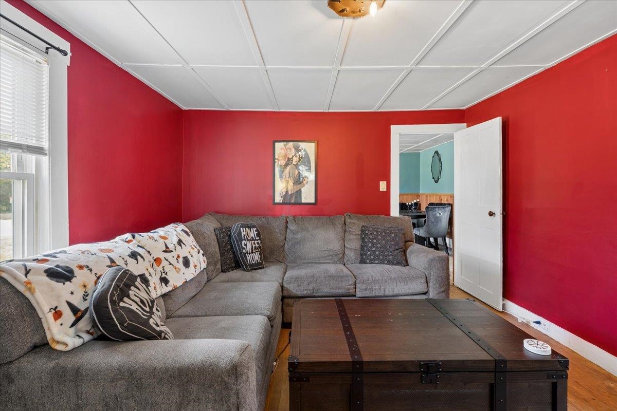 52 South Village Road Loudon, NH 03307 - Photo 7 of 58 Gallery Image 7