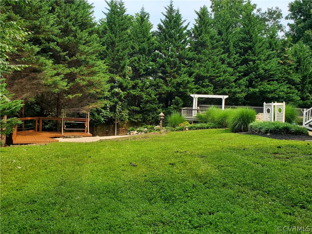 12414 Bailey Bridge Road Midlothian, VA 23112 - Photo 8 of 24