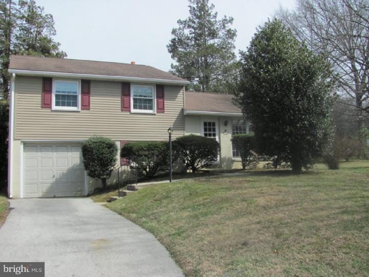 412 Brookwood Road Wayne, PA 19087 - Photo 1 of 21 Exterior Front