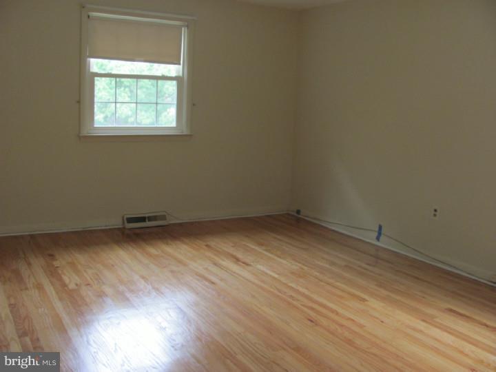 412 Brookwood Road Wayne, PA 19087 - Photo 18 of 21