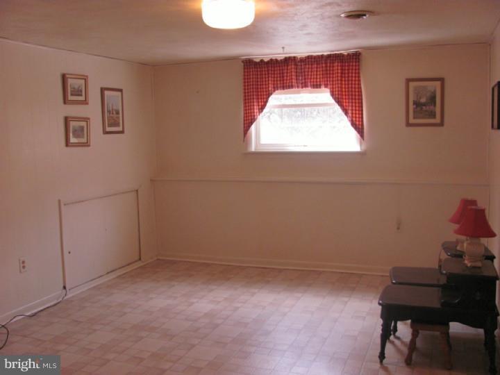 412 Brookwood Road Wayne, PA 19087 - Photo 21 of 21 Family Room