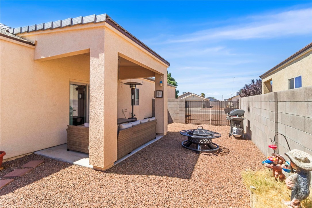 2644 Simms Avenue Kingman, AZ 86401 - Photo 37 of 40