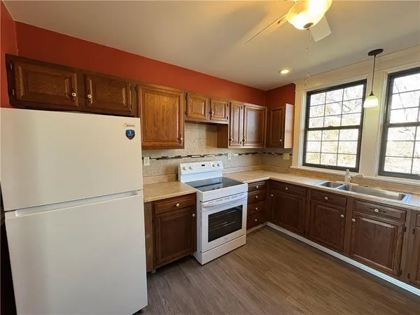 $950 | 106 Promenade Street, Unit 3, Pittsburgh, PA 15205