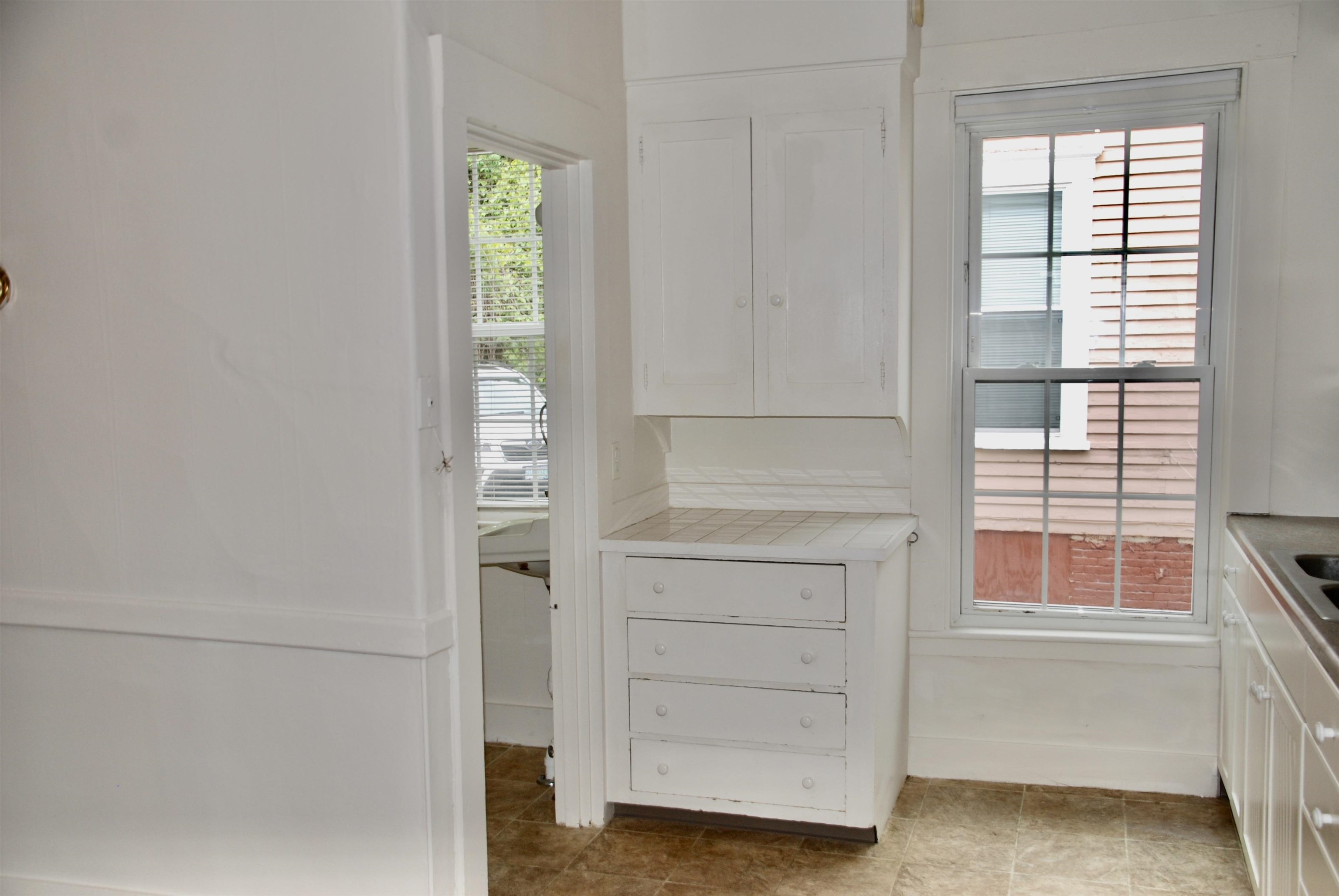 21 Union Street, Unit 2 Concord, NH 03301 - Photo 8 of 18