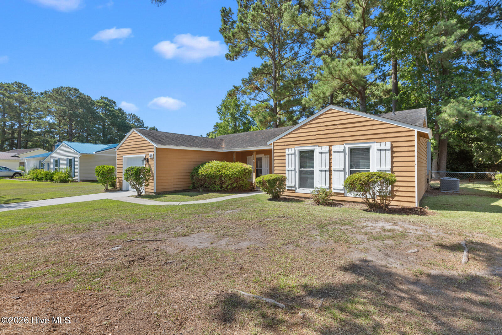 721 Shadowridge Road Jacksonville, NC 28546 - Photo 3 of 31