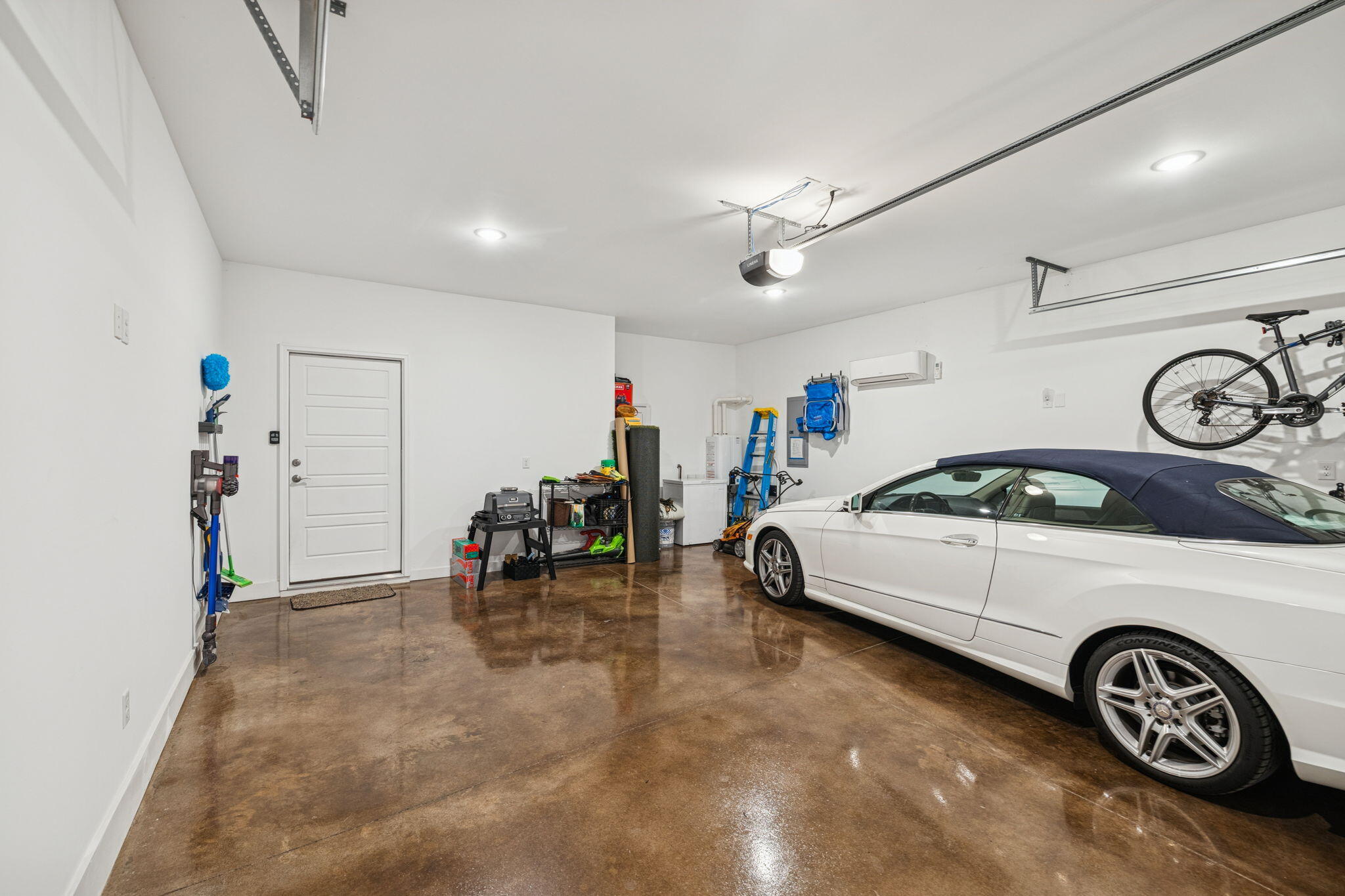 8195 Lemonade Street Chattanooga, TN 37421 - Photo 90 of 98 garage