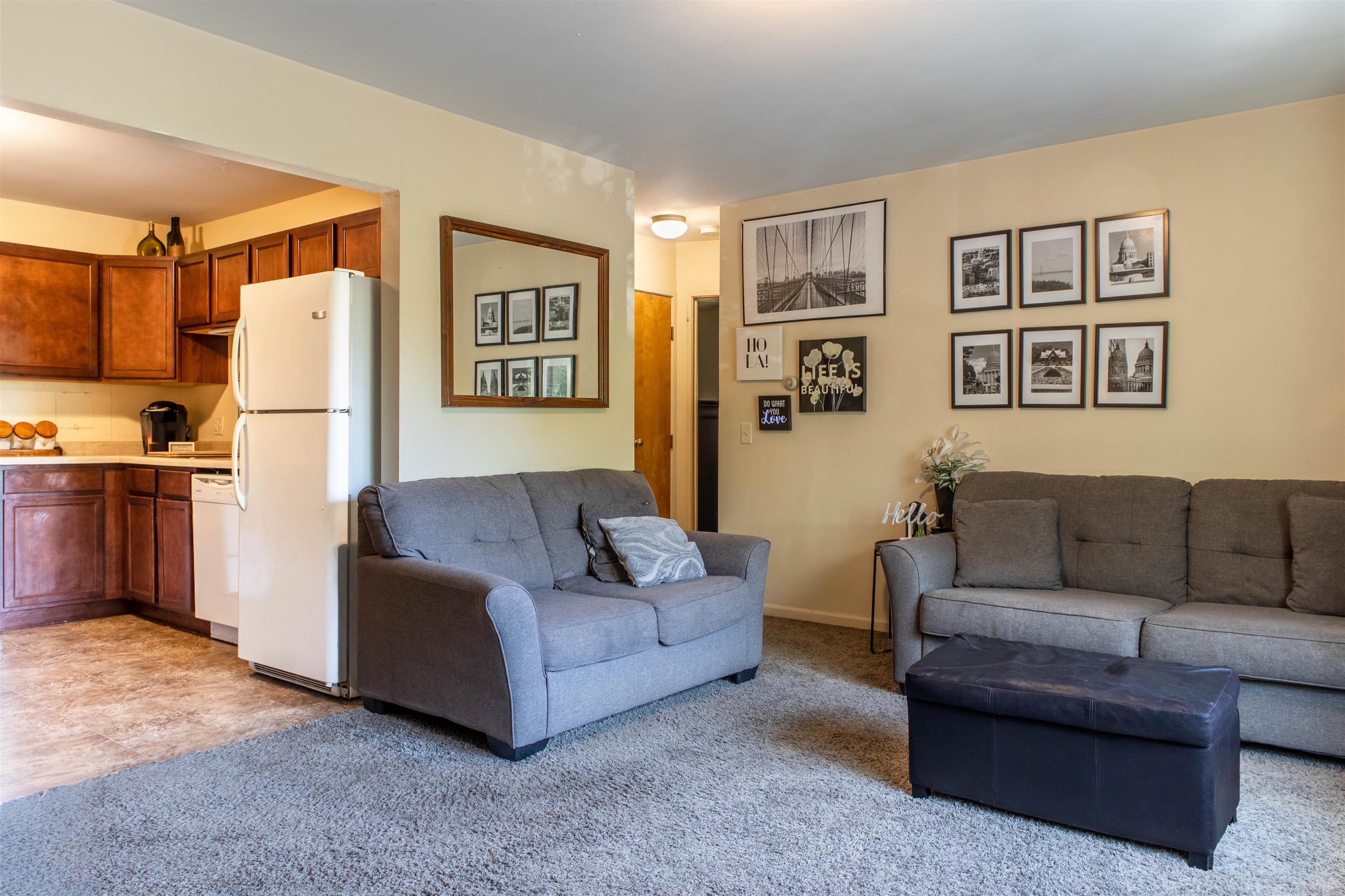 5351 Garden View Court Madison, WI 53713 - Photo 3 of 18