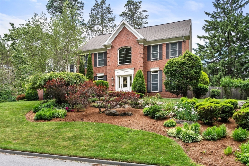 1 Spring Valley Road Worcester, MA 01609 - Photo 1 of 35 Gallery Image 1