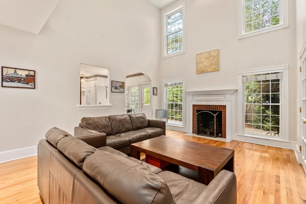 1 Spring Valley Road Worcester, MA 01609 - Photo 8 of 35 Gallery Image 8