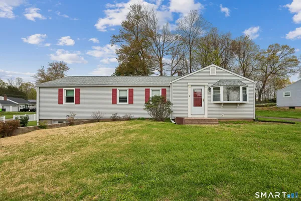 $429,900 | 6 Anne Avenue, Seymour, CT 06483