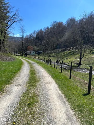 $240,000 | 891 Belfast Mills Road, Cedar Bluff, VA 24609