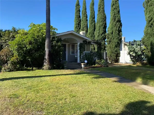 $2,650 | 1120 West Commonwealth Avenue, Alhambra, CA 91803