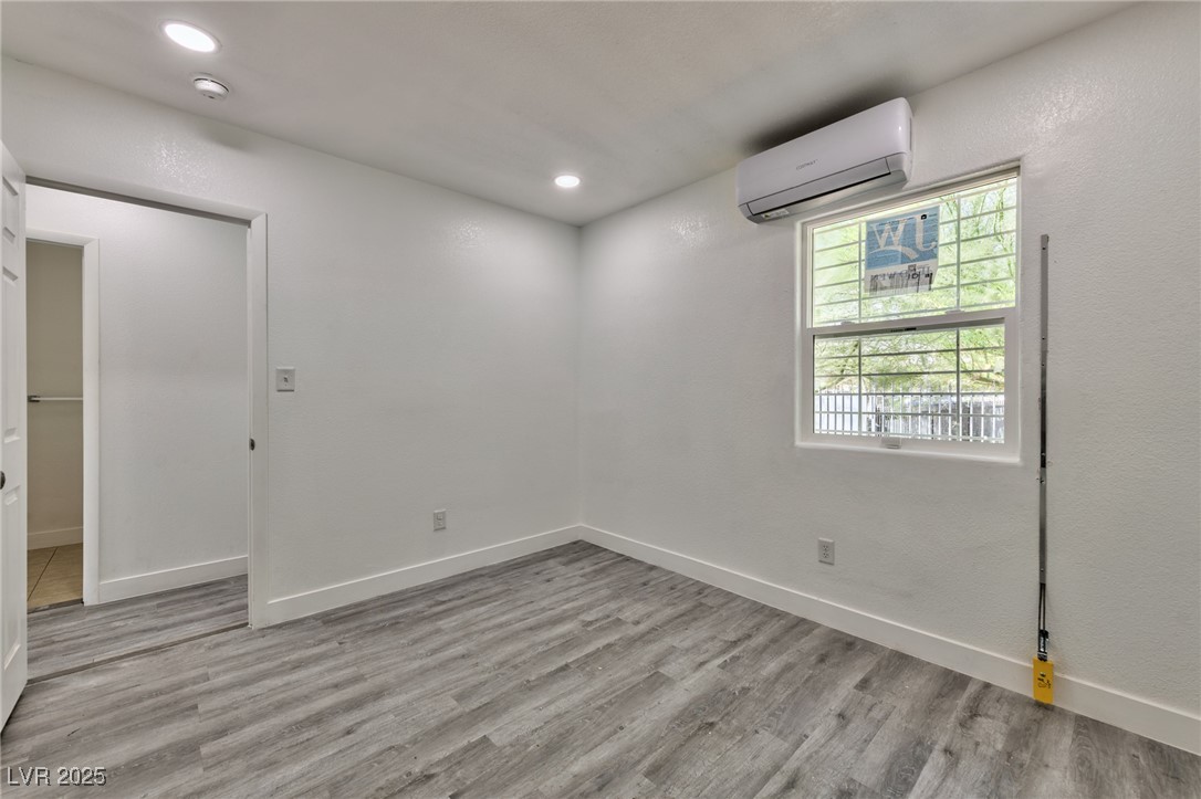 339 North 10th Street, Unit 2 Las Vegas, NV 89101 - Photo 10 of 12