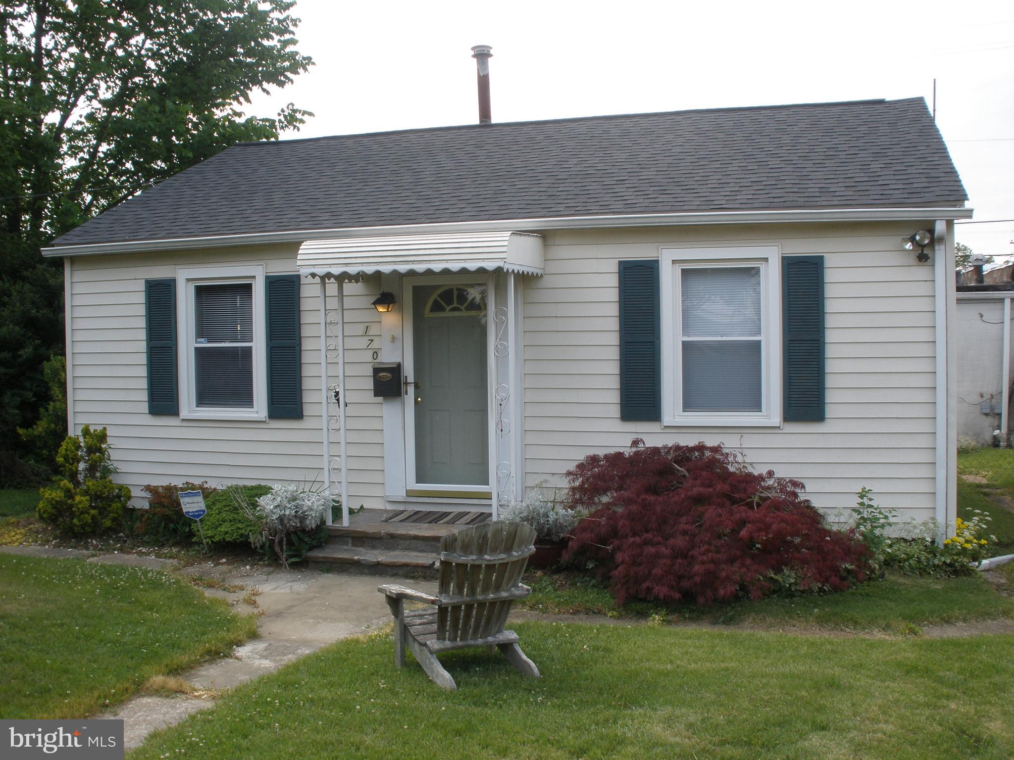 1709 Earhart Road Baltimore, MD 21221 - Photo 1 of 21 Two BD Bungalow w/Basement