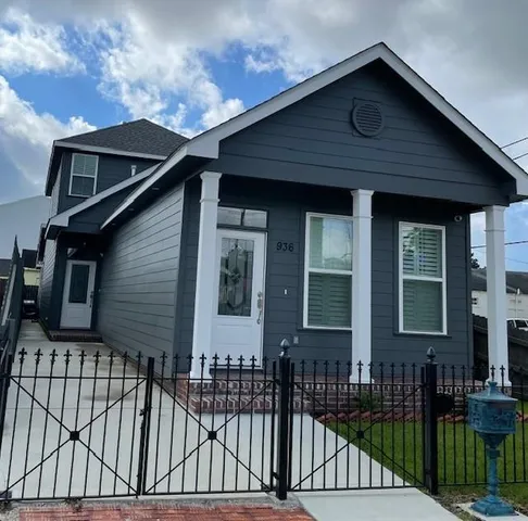 $629,000 | 936 6th Street, Gretna, LA 70053