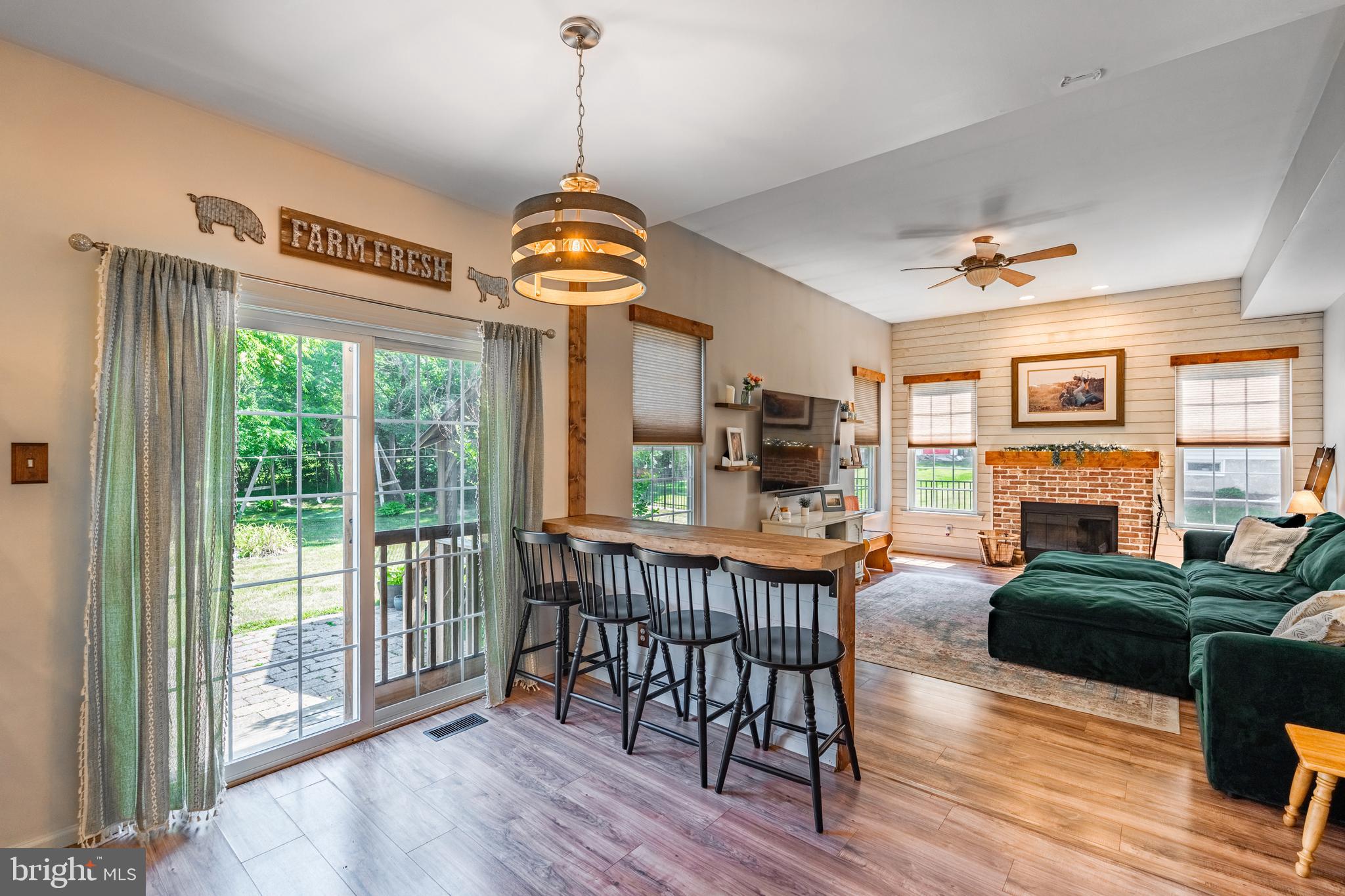 1032 Fallbrook Lane Pottstown, PA 19464 - Photo 8 of 29 Gallery Image 8