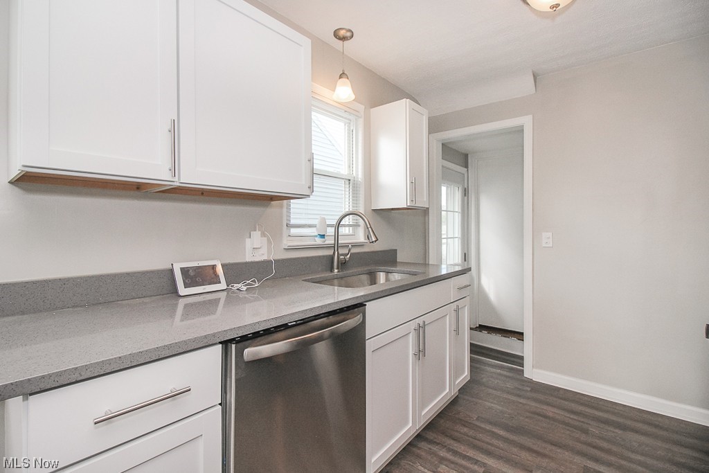 4181 Wilmington Road Cleveland, OH 44121 - Photo 8 of 15