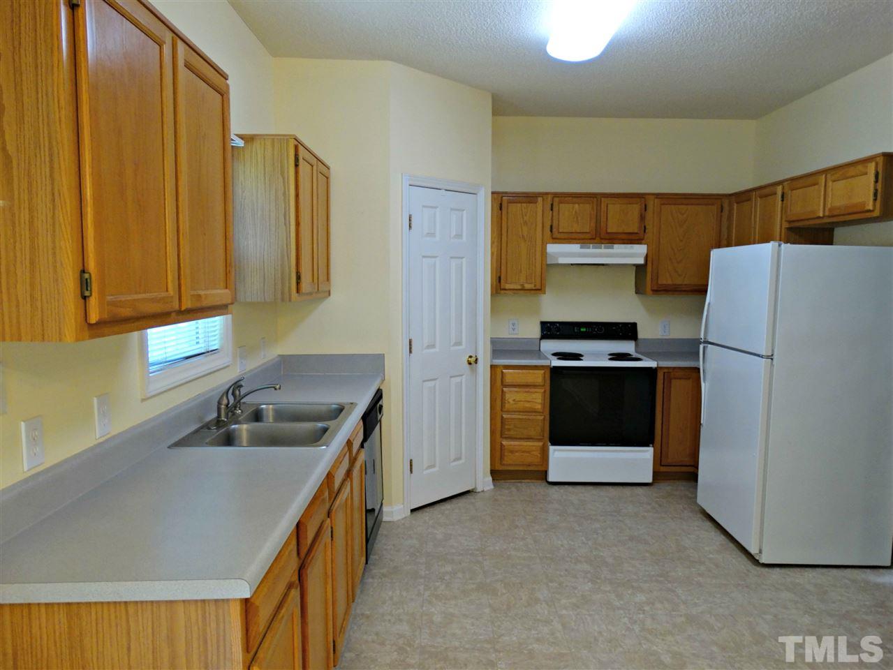 3020 Alder Ridge Lane Raleigh, NC 27603 - Photo 11 of 25 Gallery Image 11