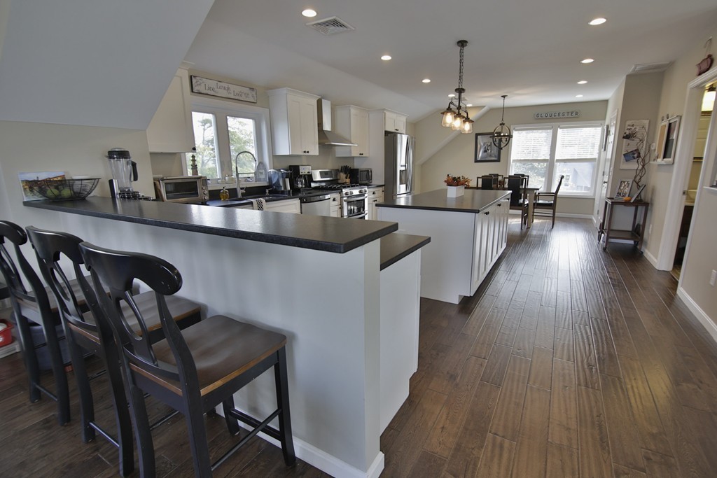 1 Breezy Point Road Gloucester, MA 01930 - Photo 12 of 27 Gallery Image 12