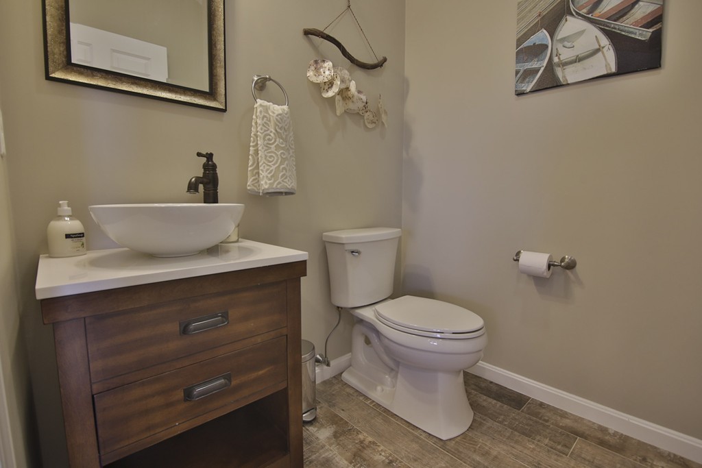 1 Breezy Point Road Gloucester, MA 01930 - Photo 15 of 27 Gallery Image 15