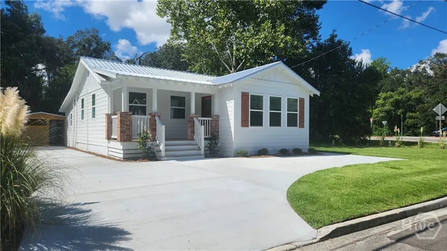 $449,600 | 2603 Livingston Avenue, Savannah, GA 31406