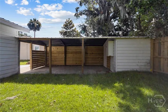 $449,600 | 2603 Livingston Avenue, Savannah, GA 31406